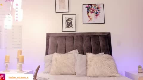 Snapshot of helen_mooree chatting on 02-20-25, 05:29 Helen online show from 02-20-25, 05:29