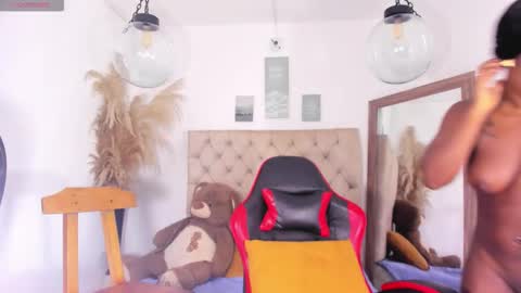 HELENA COPPER online show from 02-01-26, 11:47