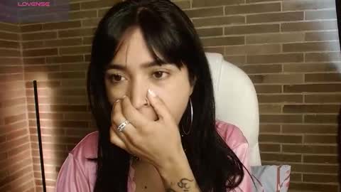  Only 18 cyrus online show from 01-17-26, 11:15