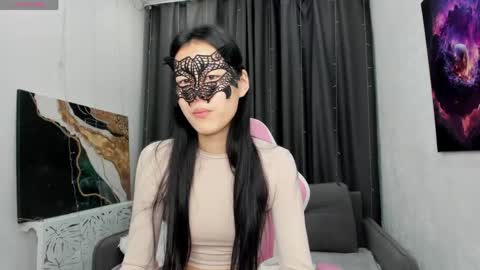 Hi I am Helen online show from 04-16-26, 01:28