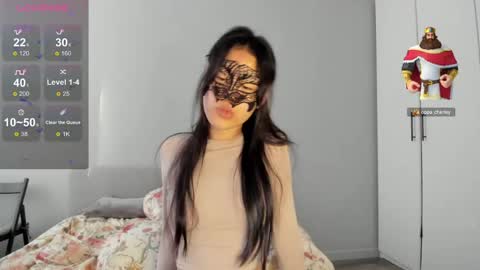 Snapshot of helenblazetrt chatting on 06-06-26, 02:27 Hi I am Helen online show from 06-06-26, 02:27