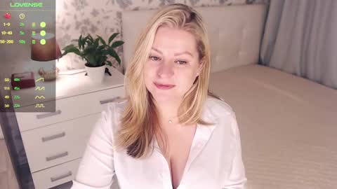 Helena Bonham online show from 12-03-24, 04:58