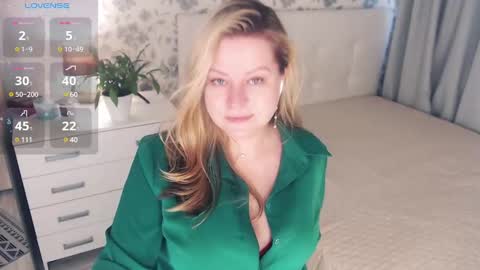 Helena Bonham online show from 02-27-25, 06:40