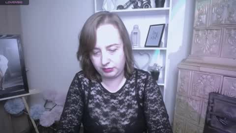 Helen online show from 11-04-25, 08:02