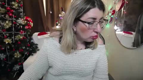 helenenigma online show from 01-22-25, 04:34