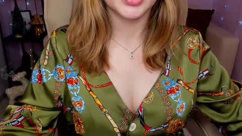 Snapshot of helens_lov chatting on 12-29-24, 04:59 Helen online show from 12-29-24, 04:59