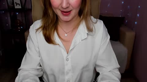 Snapshot of helens_lov chatting on 02-06-25, 05:14 Helen online show from 02-06-25, 05:14