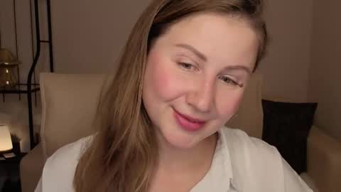 Snapshot of helens_lov chatting on 10-09-25, 02:20 Helen online show from 10-09-25, 02:20