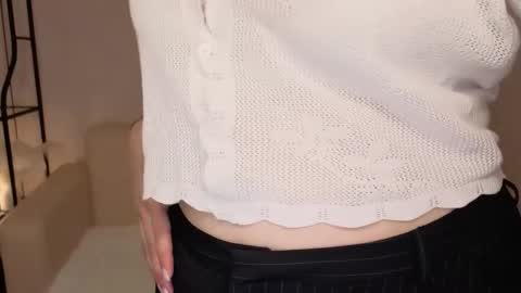 Snapshot of helens_lov chatting on 10-10-25, 01:59 Helen online show from 10-10-25, 01:59