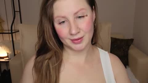 Helen online show from 02-05-26, 01:21