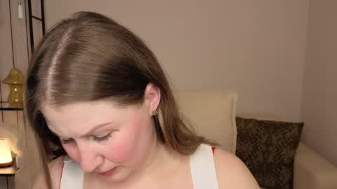 Helen online show from 04-21-26, 09:04