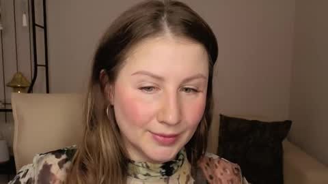 Helen online show from 04-23-26, 02:35