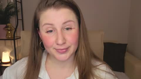 Helen online show from 04-27-26, 08:56