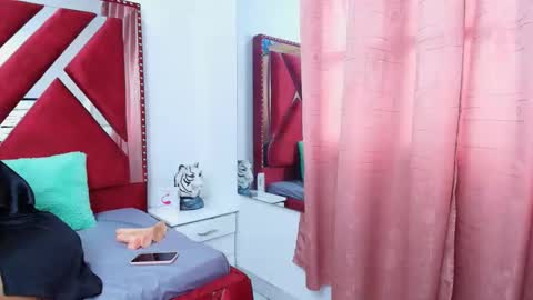 Helen Sommers online show from 03-04-26, 07:53