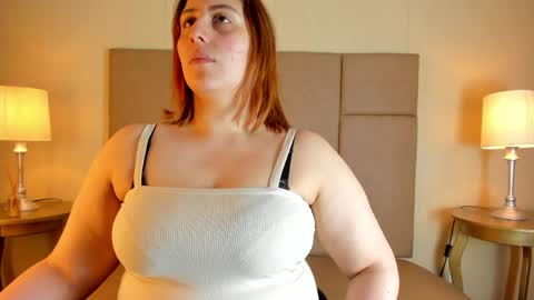 Helen or Hells online show from 04-18-26, 11:58