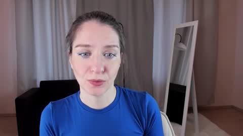 Helen online show from 10-06-25, 02:31