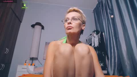 Helga online show from 10-07-25, 09:23