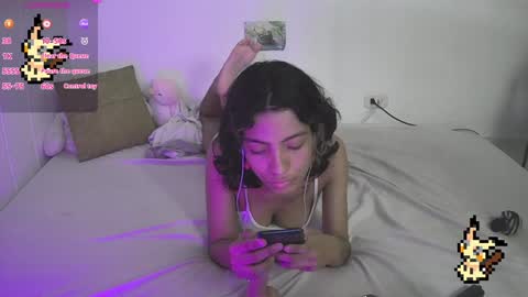 Helia Transfem and Amy online show from 01-27-25, 08:49