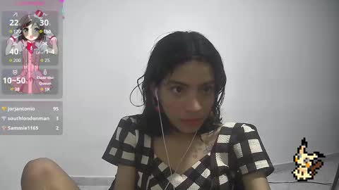 Helia Transfem and Amy online show from 02-10-25, 08:31