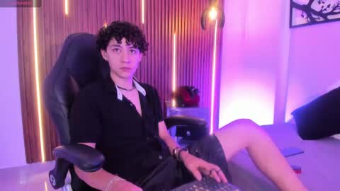 helios_obscuro online show from 09-26-25, 03:38