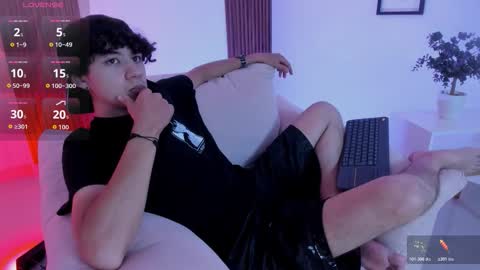 helios_obscuro online show from 10-28-25, 04:05