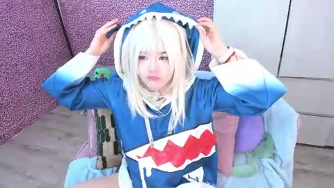 Laura online show from 07-03-26, 03:35