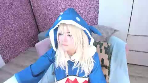 Laura online show from 07-11-26, 03:42