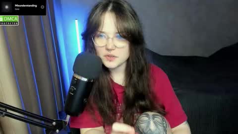 Red online show from 09-25-25, 06:44