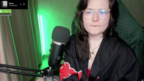 Red online show from 03-28-26, 08:52