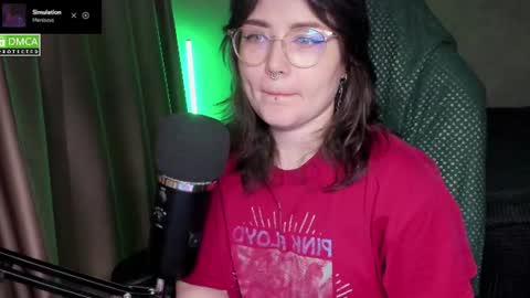 Red online show from 07-14-26, 06:35