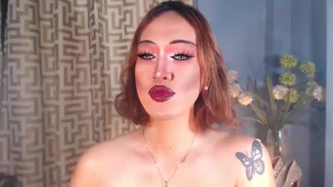 hellatarahathor online show from 04-24-26, 12:18