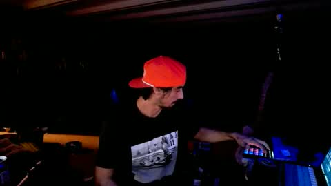 Snapshot of helldiver1990 chatting on 12-20-25, 10:11 helldiver1990 online show from 12-20-25, 10:11