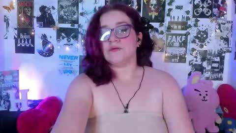 Snapshot of hellen21rose chatting on 03-10-26, 04:50 hellen online show from 03-10-26, 04:50