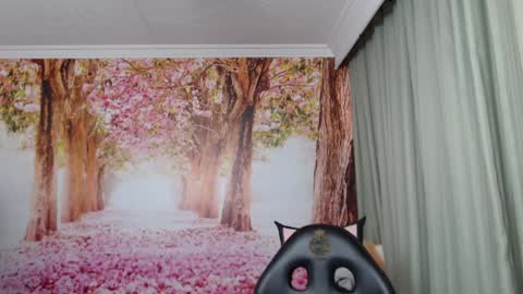 Hellen online show from 01-22-25, 07:45