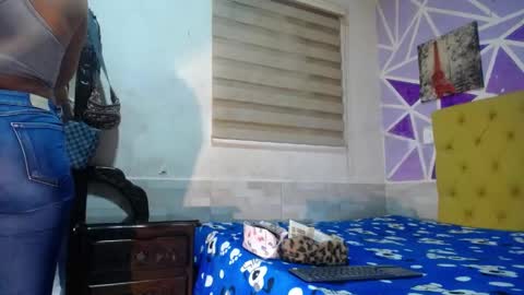 hellen maya online show from 04-24-26, 06:54