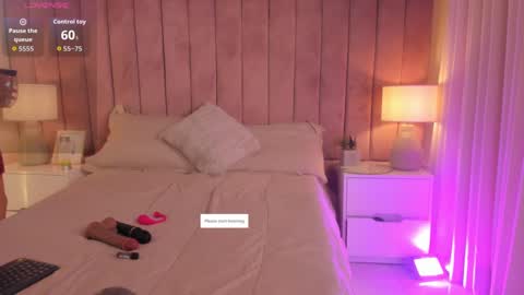 hellen_mckenzie online show from 09-24-25, 03:54