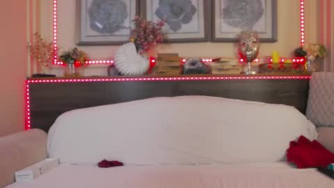    online show from 02-24-25, 10:15