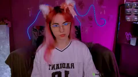 Helli online show from 07-14-26, 07:08