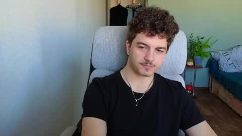 Remy online show from 04-06-26, 04:57