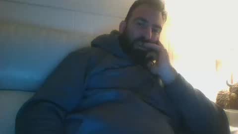 hellobunbunx0 online show from 11-26-25, 09:38