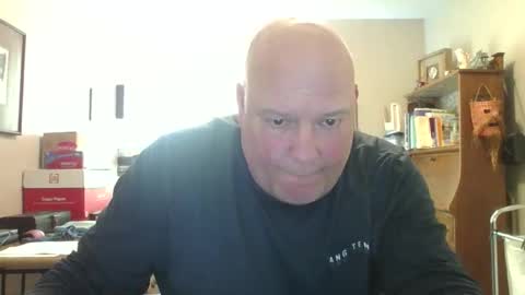 helloforfun111 online show from 05-13-26, 04:26
