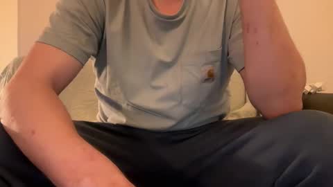 Snapshot of hellohowareyou66 chatting on 11-08-25, 12:22 hellohowareyou66 online show from 11-08-25, 12:22