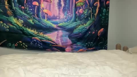 Luci online show from 12-21-24, 03:14