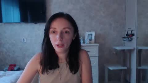 Snapshot of hellokittykaty chatting on 02-28-25, 06:10 Victory online show from 02-28-25, 06:10