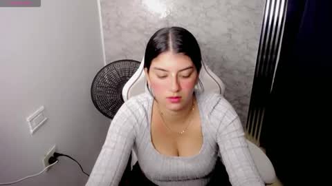 Snapshot of helloo_kityy25 chatting on 01-06-26, 02:48 helloo_kityy25 online show from 01-06-26, 02:48