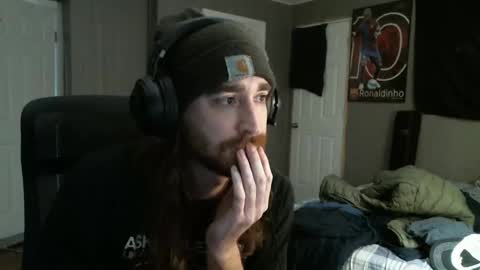 Snapshot of hellothereimcoolyo chatting on 01-02-25, 09:28 longhairbeardedguy online show from 01-02-25, 09:28