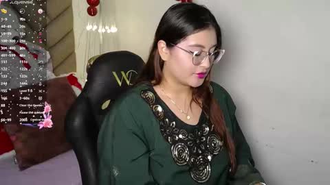 Zahira online show from 11-16-25, 12:05