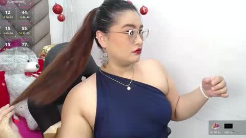 Zahira online show from 11-26-25, 07:37