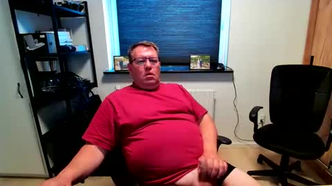 Snapshot of henrikrp1971 chatting on 05-22-26, 07:26 henrikrp1971 online show from 05-22-26, 07:26