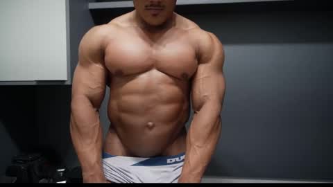 Henri online show from 03-07-26, 10:40